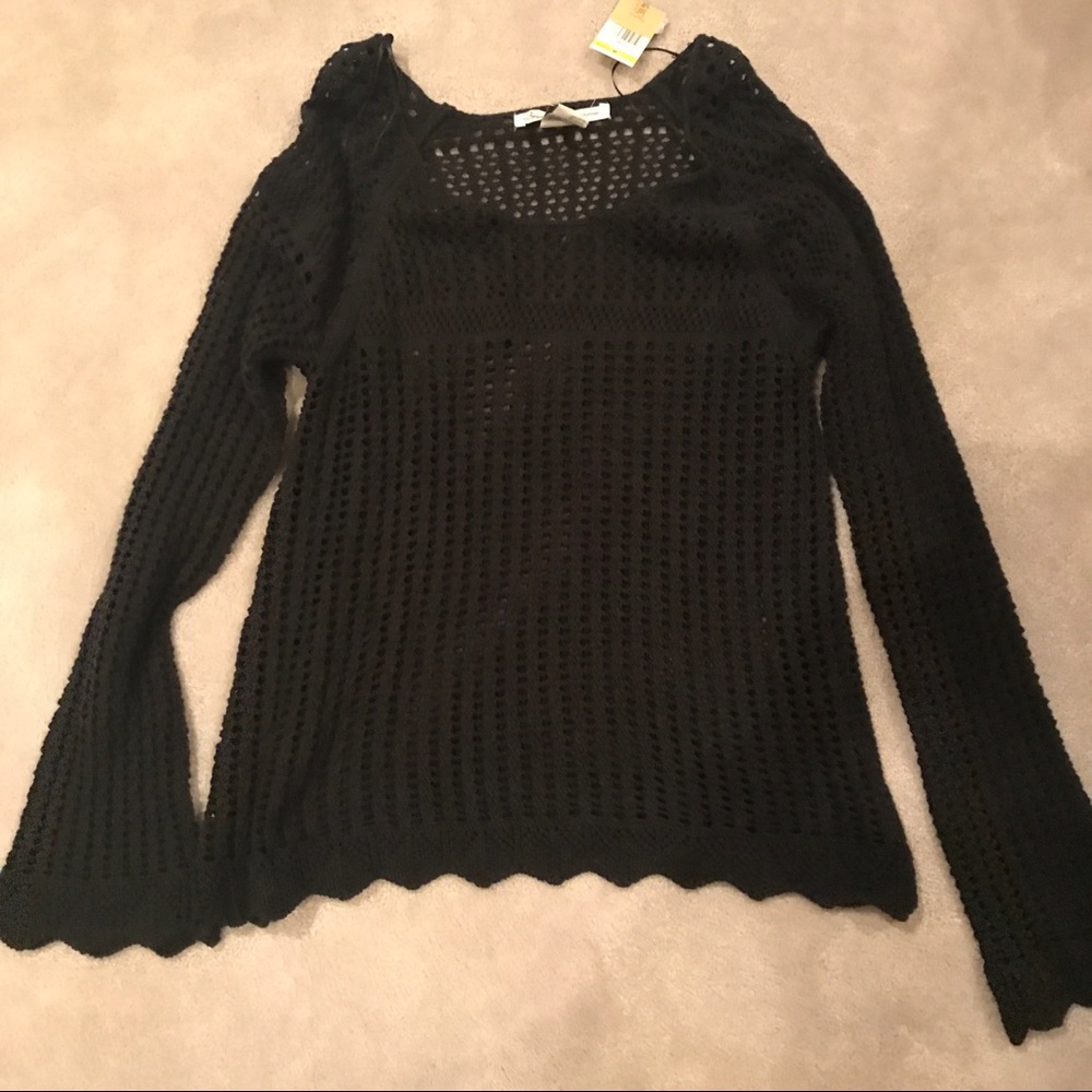 Sweater! tags still on